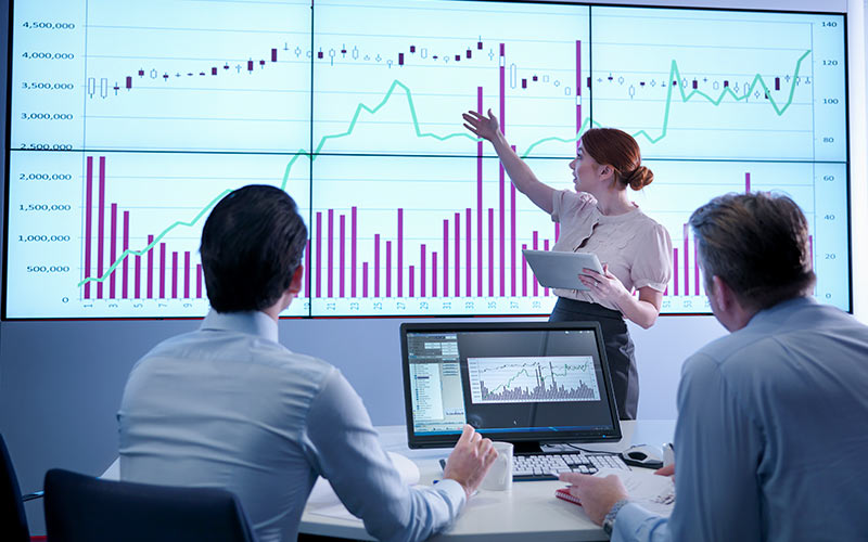 Simplifying the Path to Modernize Systems and Scale Analytics